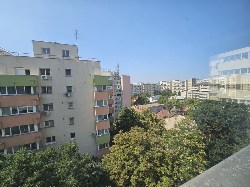 Iancului, renovat, Magura Vulturului, 2 balcoane